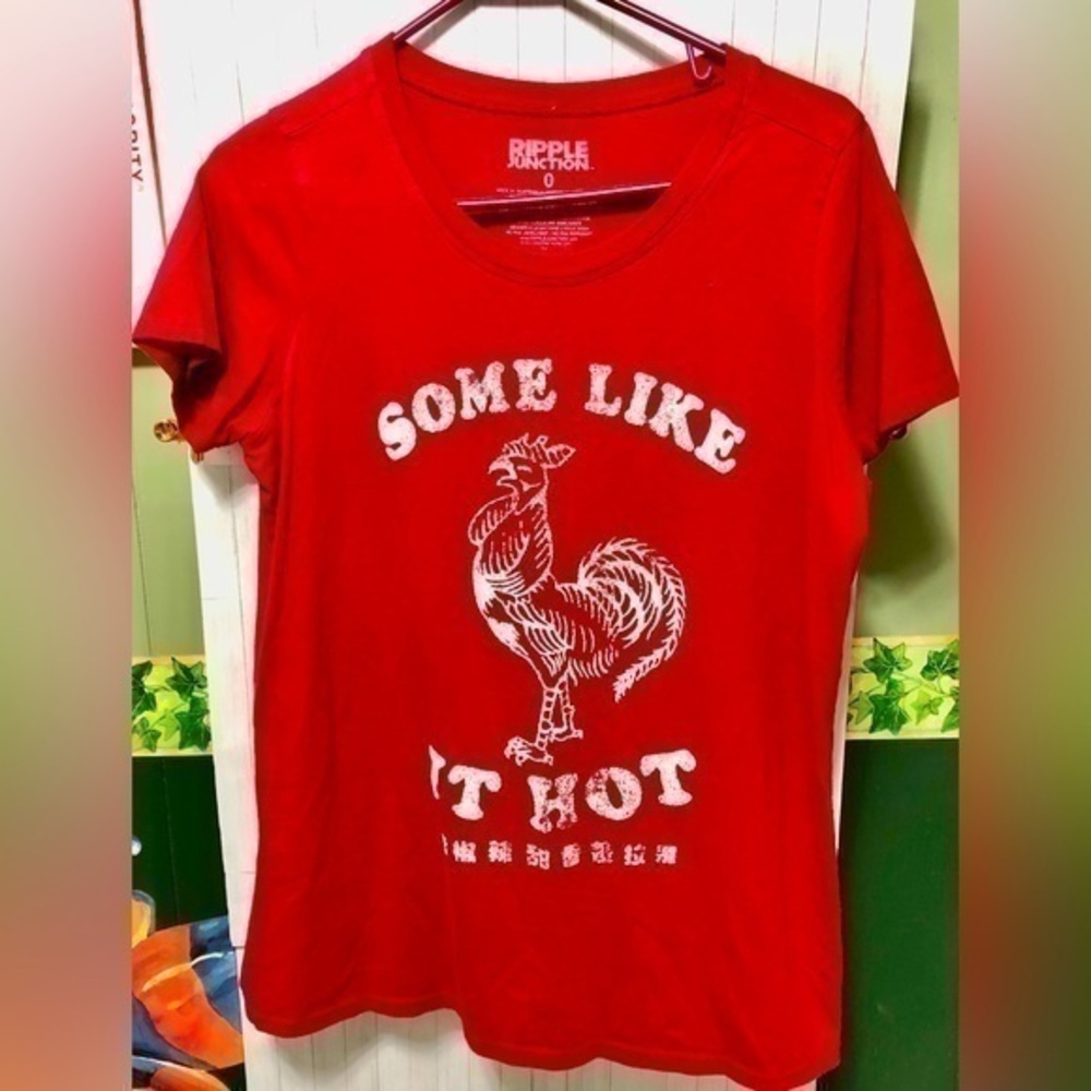 📚Ripple Junction Some Like It Hot Red Cotton T-shirt💙